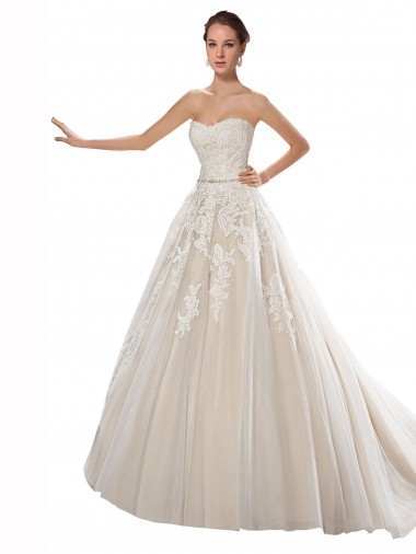 Ivoire & Champagne Trapèze Sans bretelle Tulle Dentelle Robes de mariée Grossiste